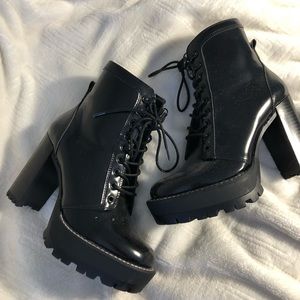 Black block heeled boots